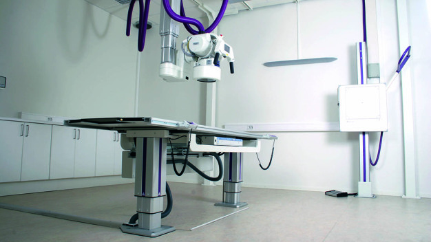 Die schwedischen High-End-Hubsäulen sind für industrielle Anwendungen zum Beispiel in der Medizintechnik konzipiert. (Bild: Phoenix Mecano AB)
