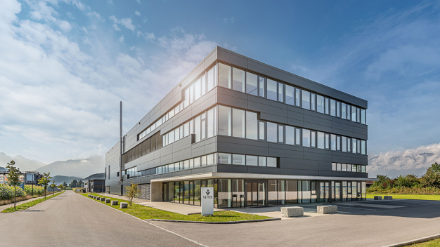 Mit einer Entfernung von nur einer Autostunde zum Vetter Hauptsitz in Ravensburg ist der neue Standort gut positioniert, um zukünftig eine erfolgreiche Erweiterung der bestehenden klinischen Entwicklung von Vetter zu sein.