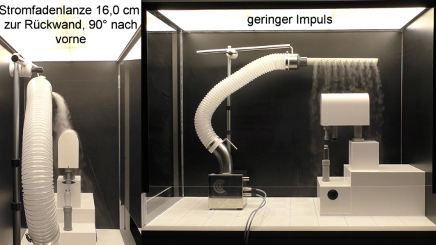 Test 2 – Visualisierung von Wirbelgebieten / Abbildung 3: Visualisierung des Wirbelgebiets mit Nebelfluid Extra Clean im linken Bild, per CFD- Simulation im mittleren Bild und mit Wassernebel im rechten Bild.