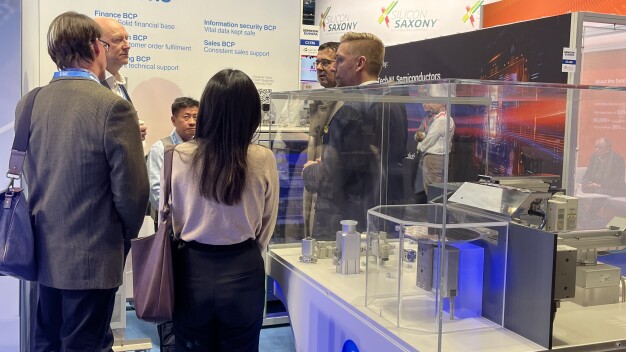 Die Experten von SMC beraten Interessierte am Messestand. (Foto: SMC Deutschland GmbH) Die Experten von SMC beraten Interessierte am Messestand. (Foto: SMC Deutschland GmbH)