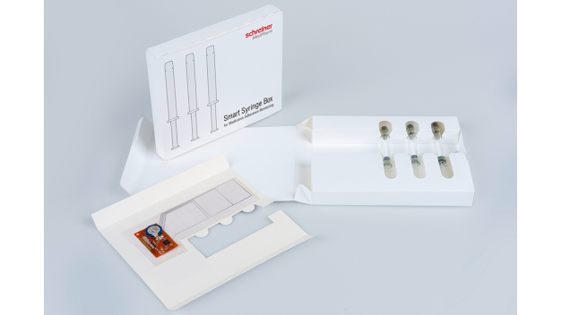 Die Smart Syringe Box von Schreiner MediPharm, die bei der Entnahme einer Spritze automatisch den Zeitpunkt und das jeweilige Fach erfasst, wurde in der Kategorie Innovation ausgezeichnet. © Schreiner Group / The Smart Syringe Box from Schreiner MediPharm, which automatically records the time and specific compartment when a syringe is removed, was honored in the Innovation category.  © Schreiner Group