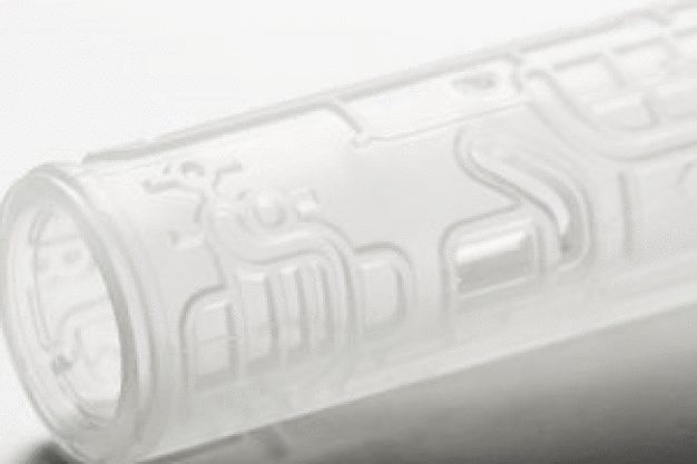 Die Fertigung des 2-Komponenten-Spritzgussteils „TC“ mit seinen extrem feinen Strukturen war eine besondere Herausforderung. Die Fertigung des 2-Komponenten-Spritzgussteils „TC“ mit seinen extrem feinen Strukturen war eine besondere Herausforderung.
