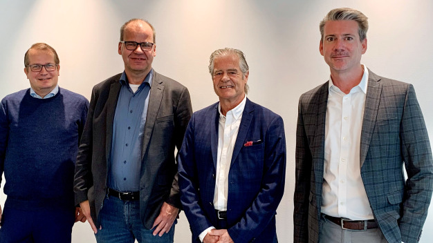 V.l.n.r.: Florian Herbst, Head of Corporate M&A, CWS International; Hartmut Engler, CDO CWS Workwear;  Alexander Wild, Geschäftsführer BERNET; Michael Barbian, Managing Director CWS Workwear Switzerland / Austria, D/A/CH