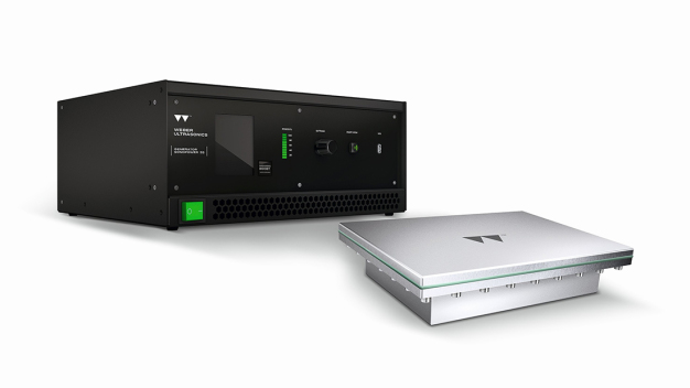 Der in den Frequenzen 500 und 1.000 kHz sowie in den Leistungsklassen 250 und 500 Watt verfügbare Sonopower Generator 3S Megasonic Boost ermöglicht die schonende sowie gleichzeitig effektive und effiziente Reinigung empfindlicher Bauteile und Komponenten. (Bildquelle: Weber Ultrasonics AG) / The SonoPower 3S Megasonic Boost generator available in the frequencies 500 and 1,000 kHz and in the power classes 250 and 500 watt enables gentle yet effective and efficient cleaning of sensitive parts and components. (Image source: Weber Ultrasonics AG) Der in den Frequenzen 500 und 1.000 kHz sowie in den Leistungsklassen 250 und 500 Watt verfügbare Sonopower Generator 3S Megasonic Boost ermöglicht die schonende sowie gleichzeitig effektive und effiziente Reinigung empfindlicher Bauteile und Komponenten. (Bildquelle: Weber Ultrasonics AG) / The SonoPower 3S Megasonic Boost generator available in the frequencies 500 and 1,000 kHz and in the power classes 250 and 500 watt enables gentle yet effective and efficient cleaning of sensitive parts and components. (Image source: Weber Ultrasonics AG)