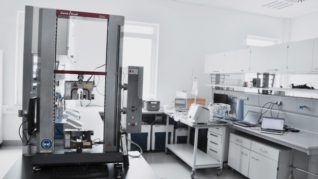 Neues Zuhause auf rund 300 Quadratmetern: In seinen Prüfräumen am Firmensitz Heilbronn entwickelt die Xenios AG lebensrettende Technologien für Herz- und Lungenkranke.