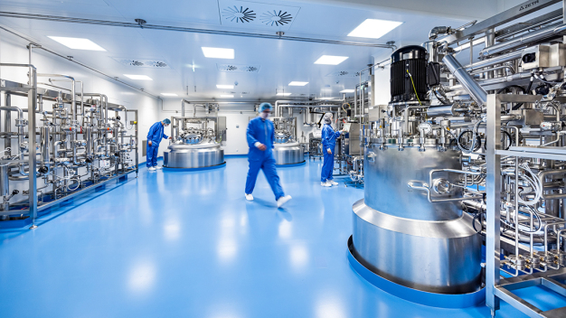 ZETA, führender internationaler Anbieter von End-to-End-Lösungen für die Pharma- und Biotech-Industrie. (Copyright: ZETA) / ZETA, leading international end-to-end solution provider for the pharmaceutical and biotech industry. (Copyright: ZETA)